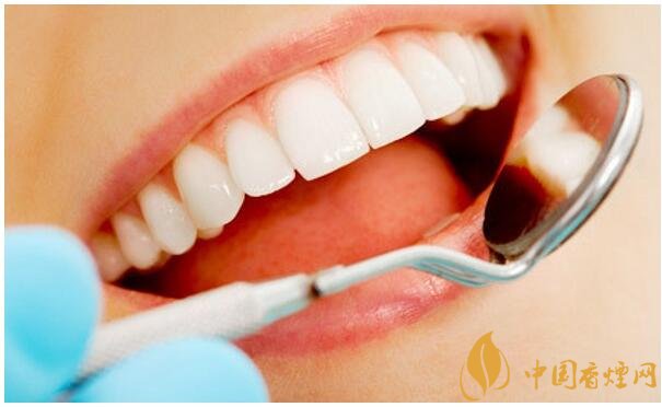 抽煙牙齒黃怎么變白,快速去除煙漬小妙招