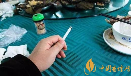 飯后抽煙危害更大嗎，飯后抽煙為什么舒服