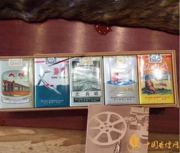 黃鶴樓流金歲月多少錢一條,黃鶴樓懷舊系列香煙